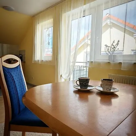 With Balcony Appartement *